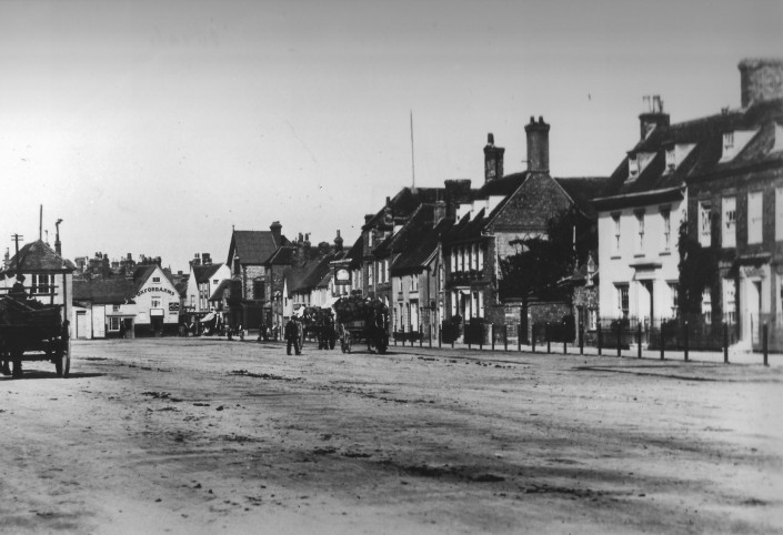 Upper High Street, pre 1904