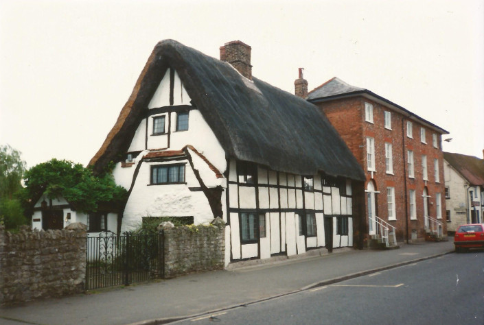 The Cruck, High Street